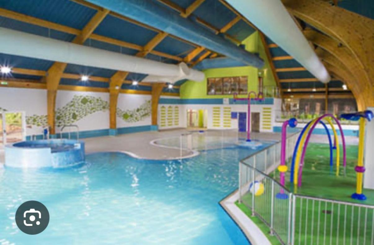 Forest Beach Bashley Park Sway Εξωτερικό φωτογραφία